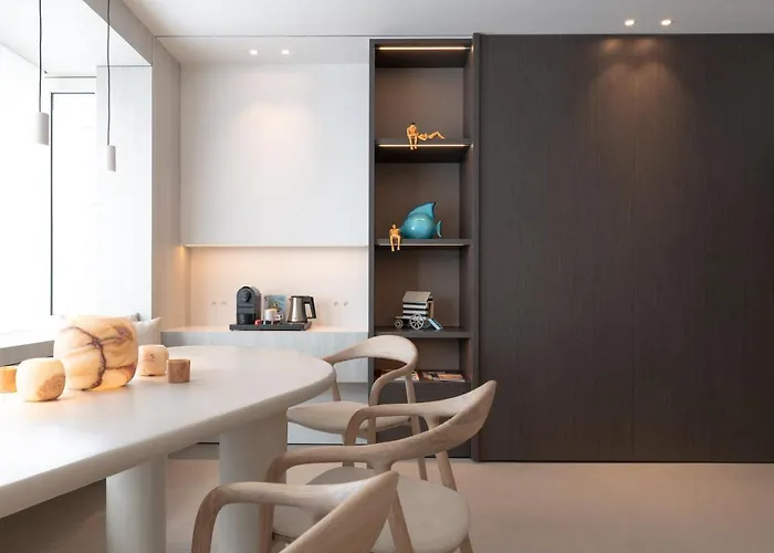 Designappartement Met Zijdelings Zicht Op Zee Oostende