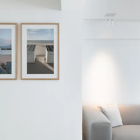 Appartement Designappartement Met Zijdelings Zicht Op Zee