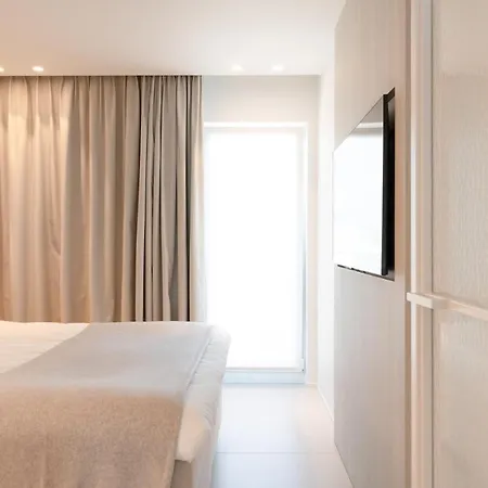 Designappartement Met Zijdelings Zicht Op Zee Appartement Ostende